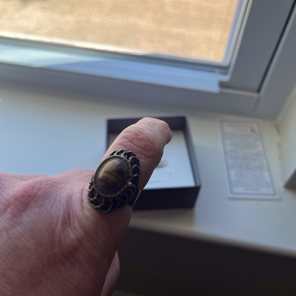 Antique Cat’s Eye/Tiger’s Eye Adjustable Ring - Picture 4 of 6